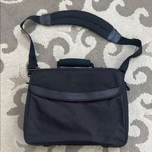 Kensington Surecheck Laptop Bag - Messenger Bag - Briefcase
